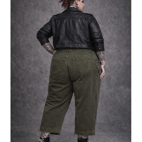 Sanctuary Womens 20W Olive Green Utility Crop Pants Wide Leg Patch Pocket Twill - Picture 2 of 5